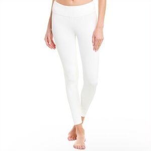 Koral Drive Mid Rise Legging in White